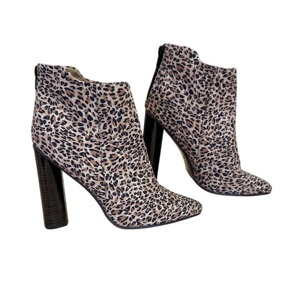 Qupid 'Roxie' High Heeled Leopard Booties Size 8.5 - Picture 2 of 8